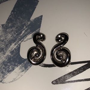 Vintage stainless steel music note earrings